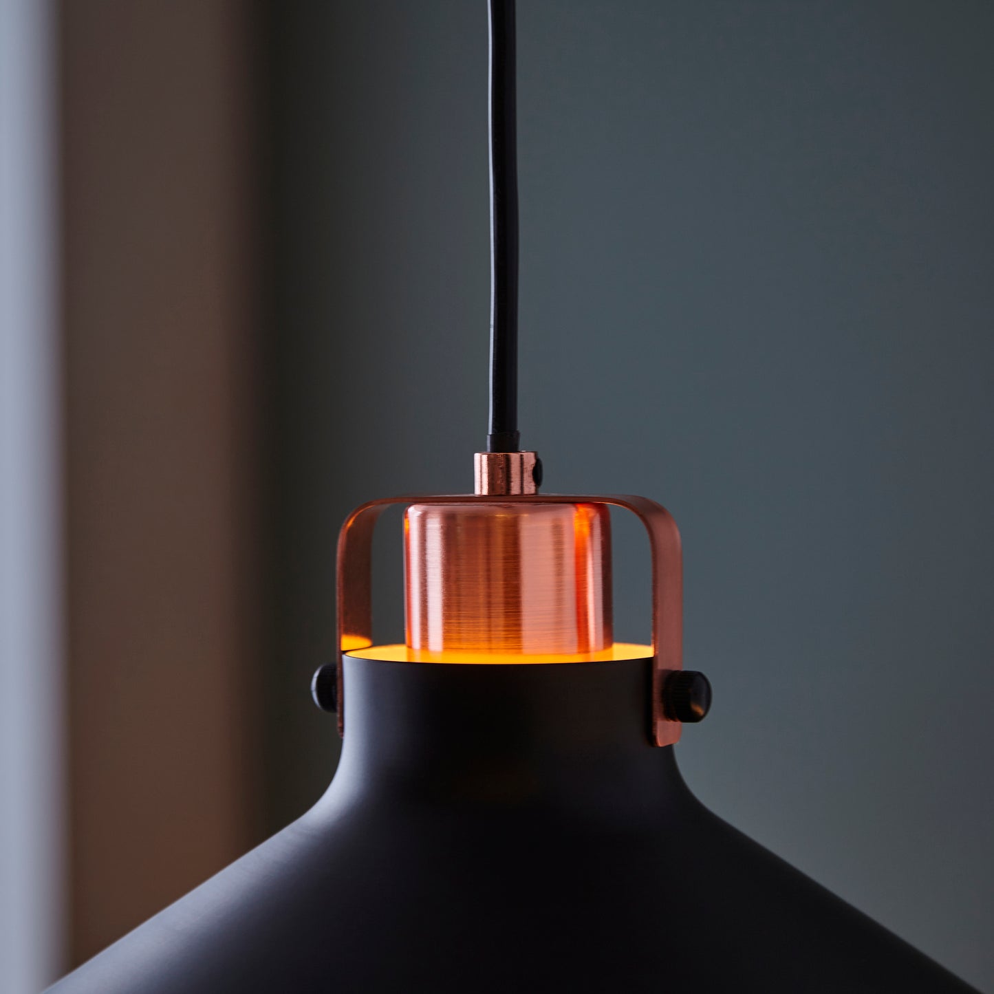 Nevis Pendant
