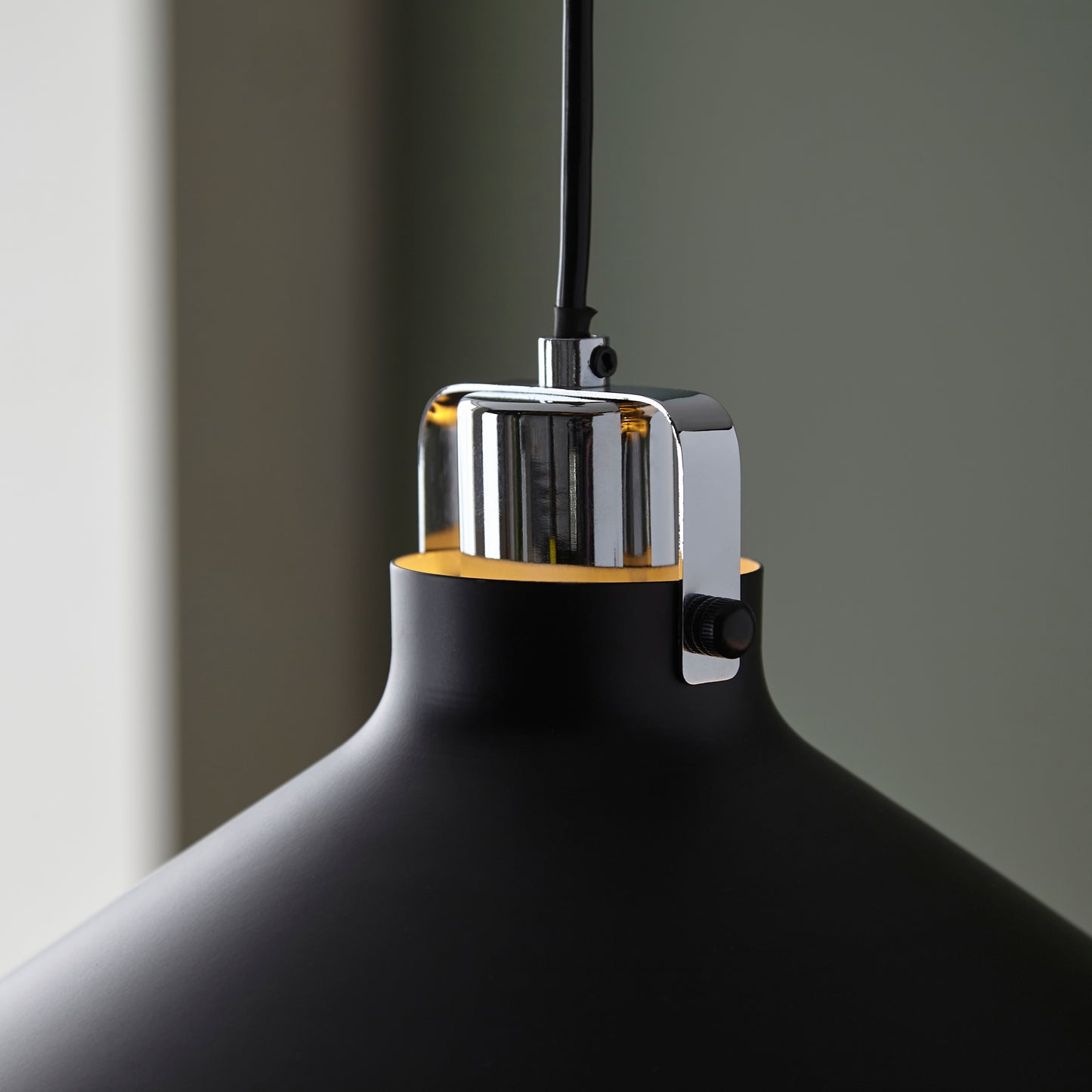 Nevis Pendant
