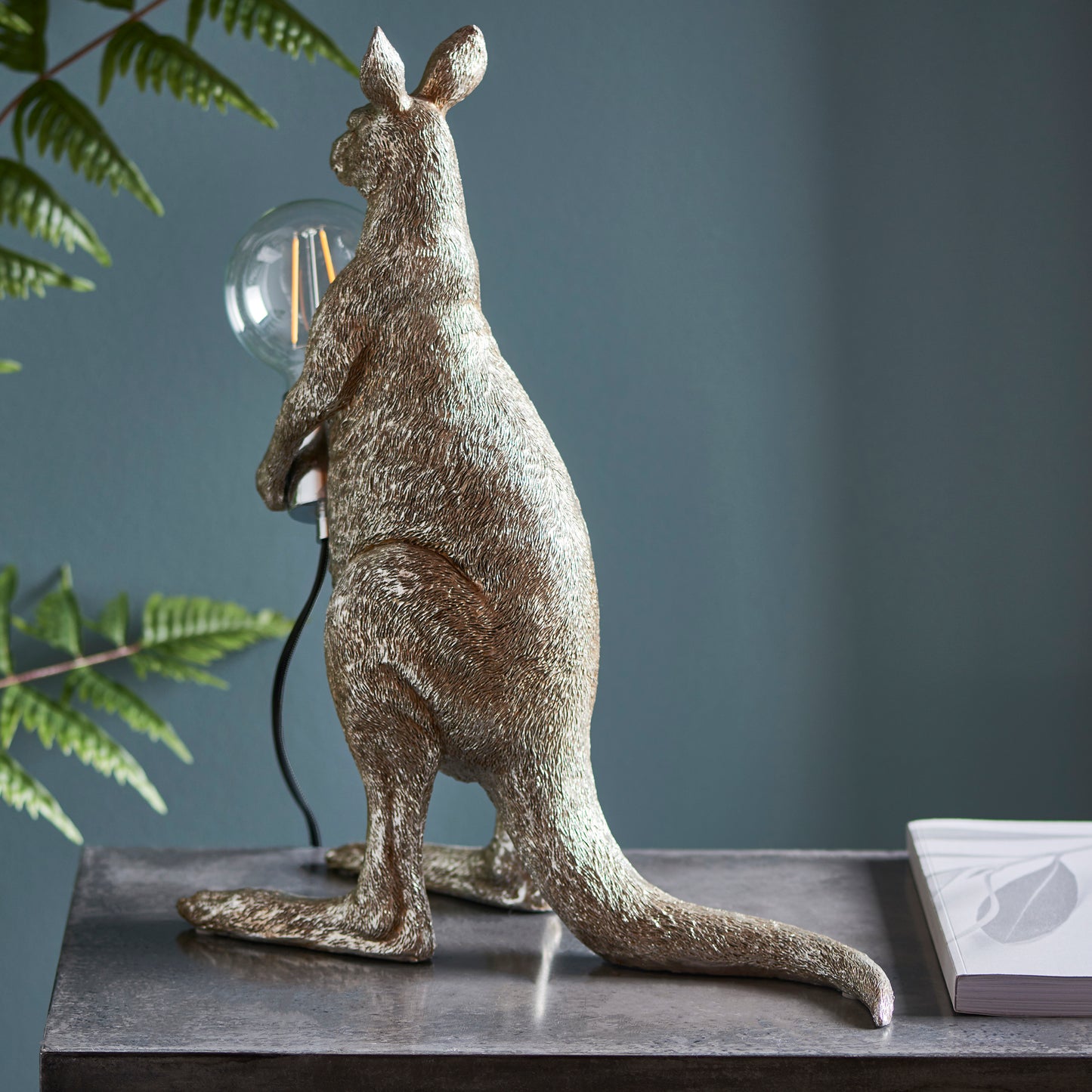 Roo Table Light