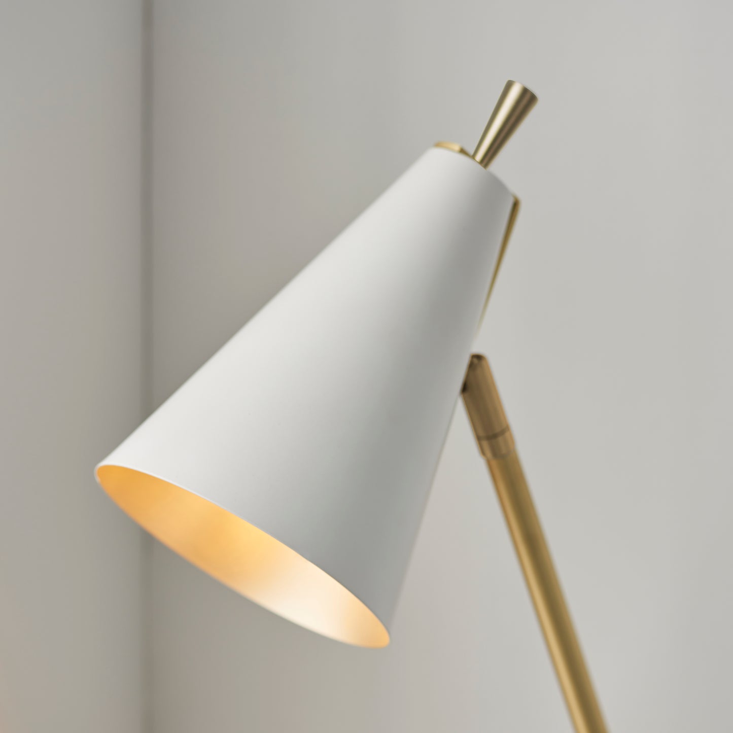 Lando Table Light