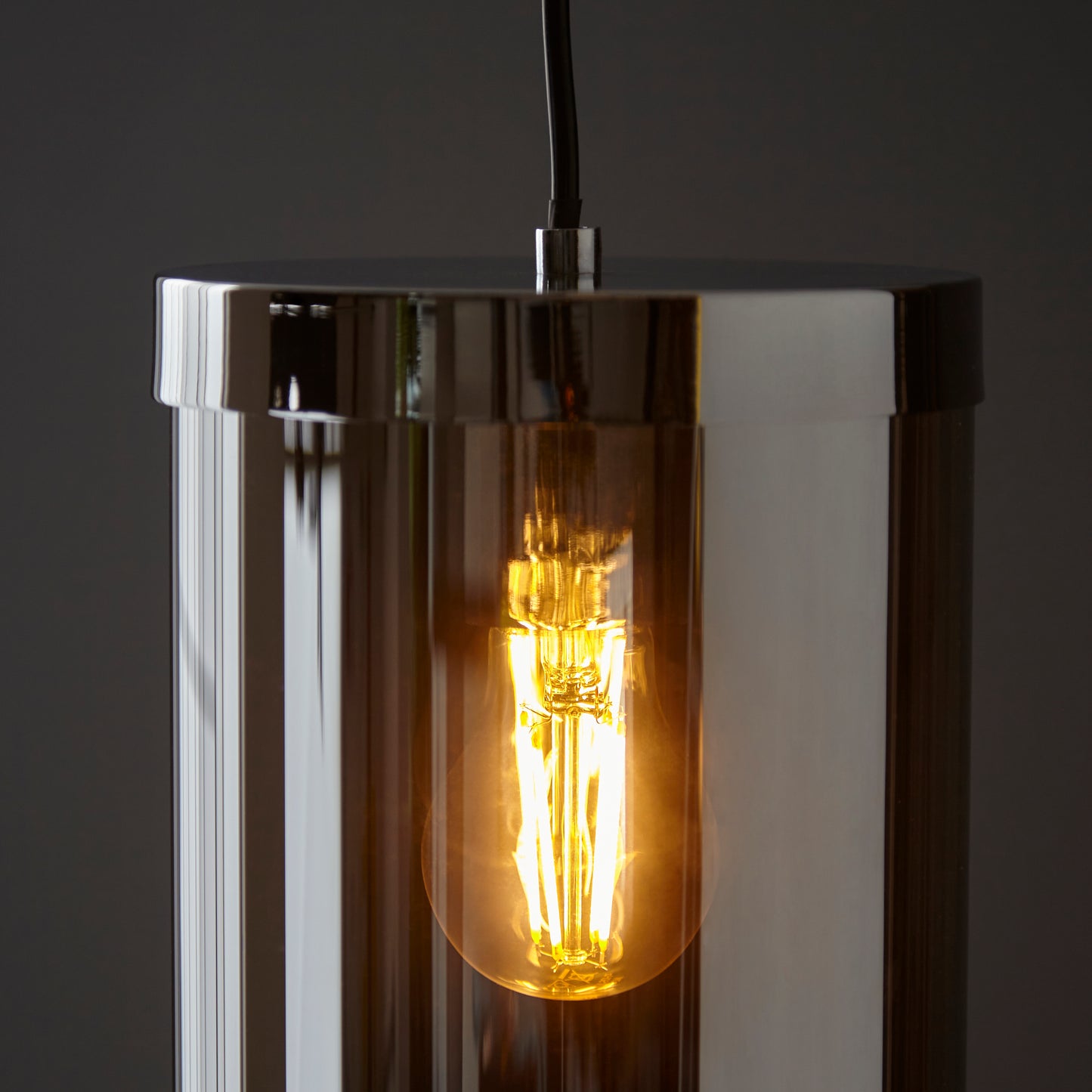 Deo Pendant