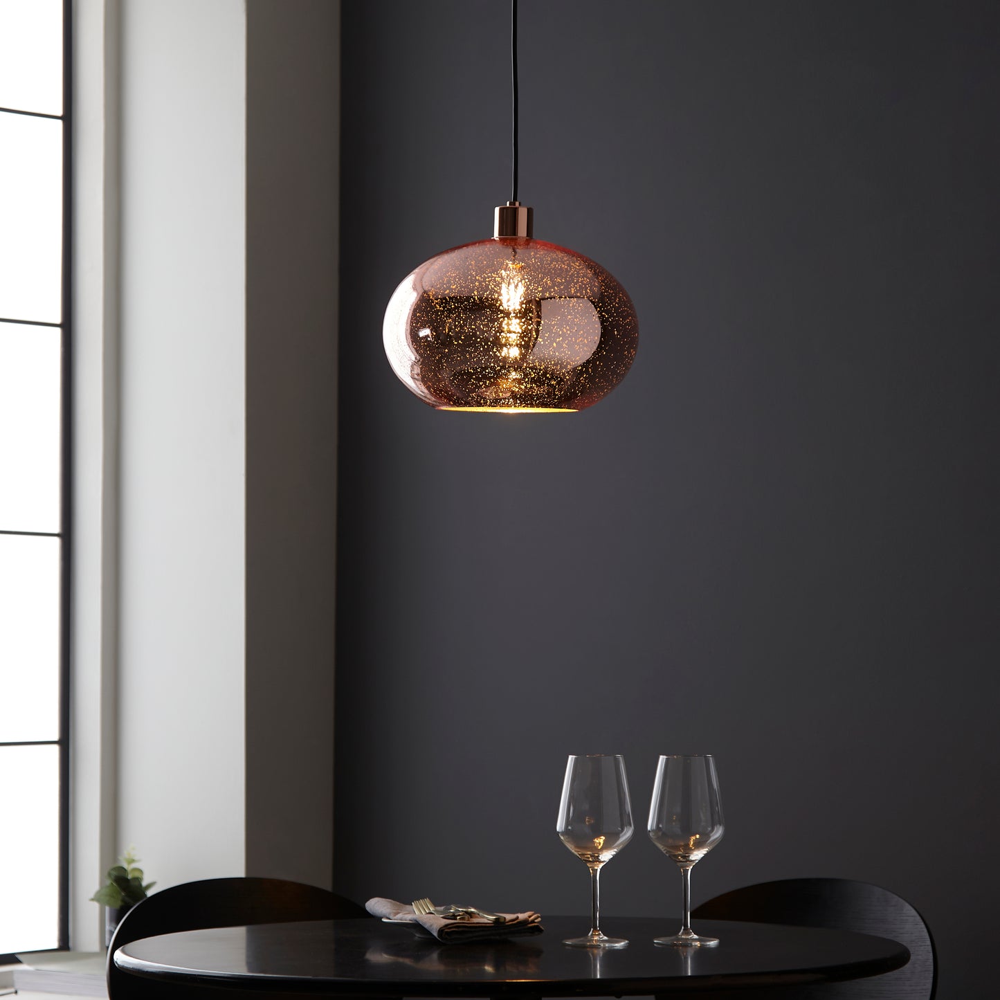 Hearn Pendant